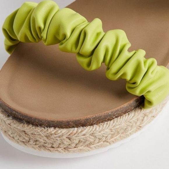 8 WW • Torrid • Double Band Espadrille Platform Slide - Extra Wide Width - Picture 2 of 5